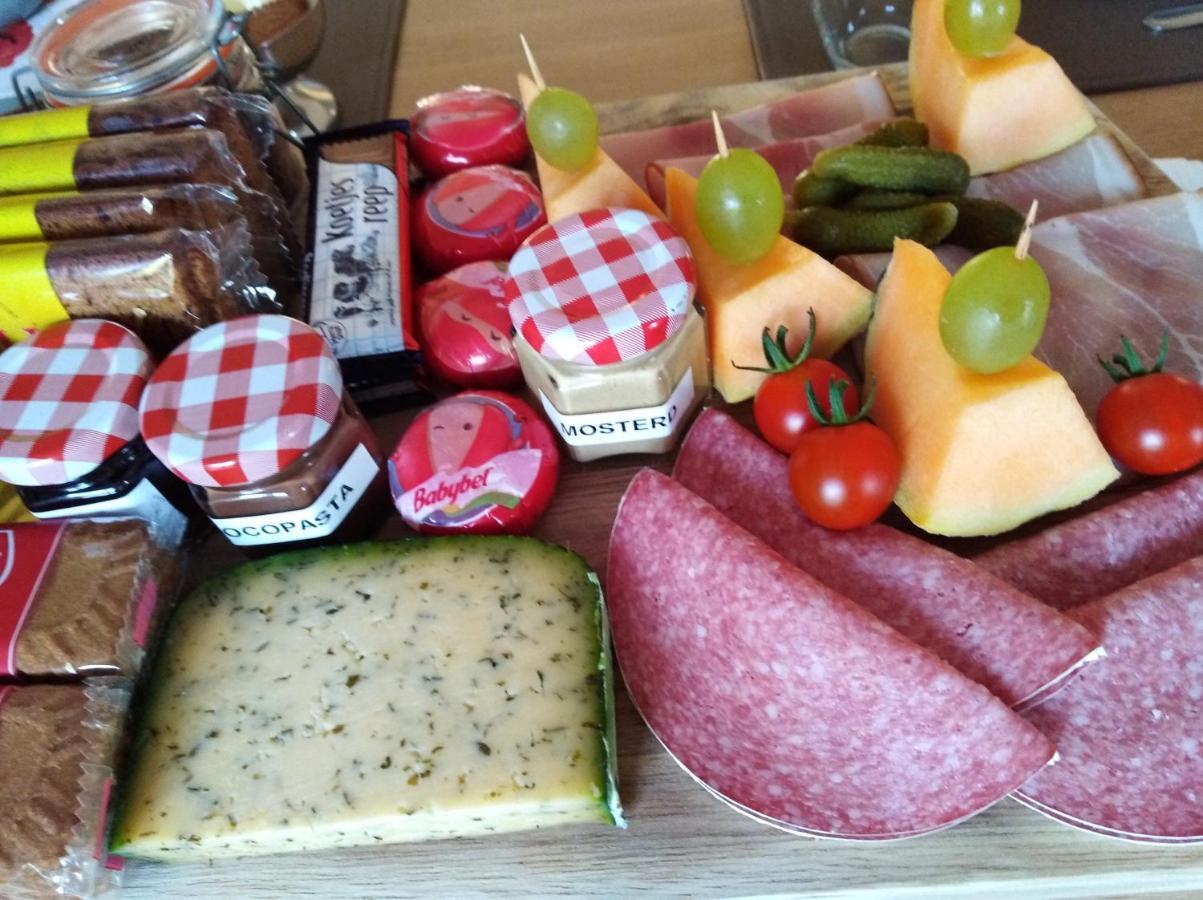 'T Hooghe Licht Bed & Breakfast 佐内贝克 外观 照片