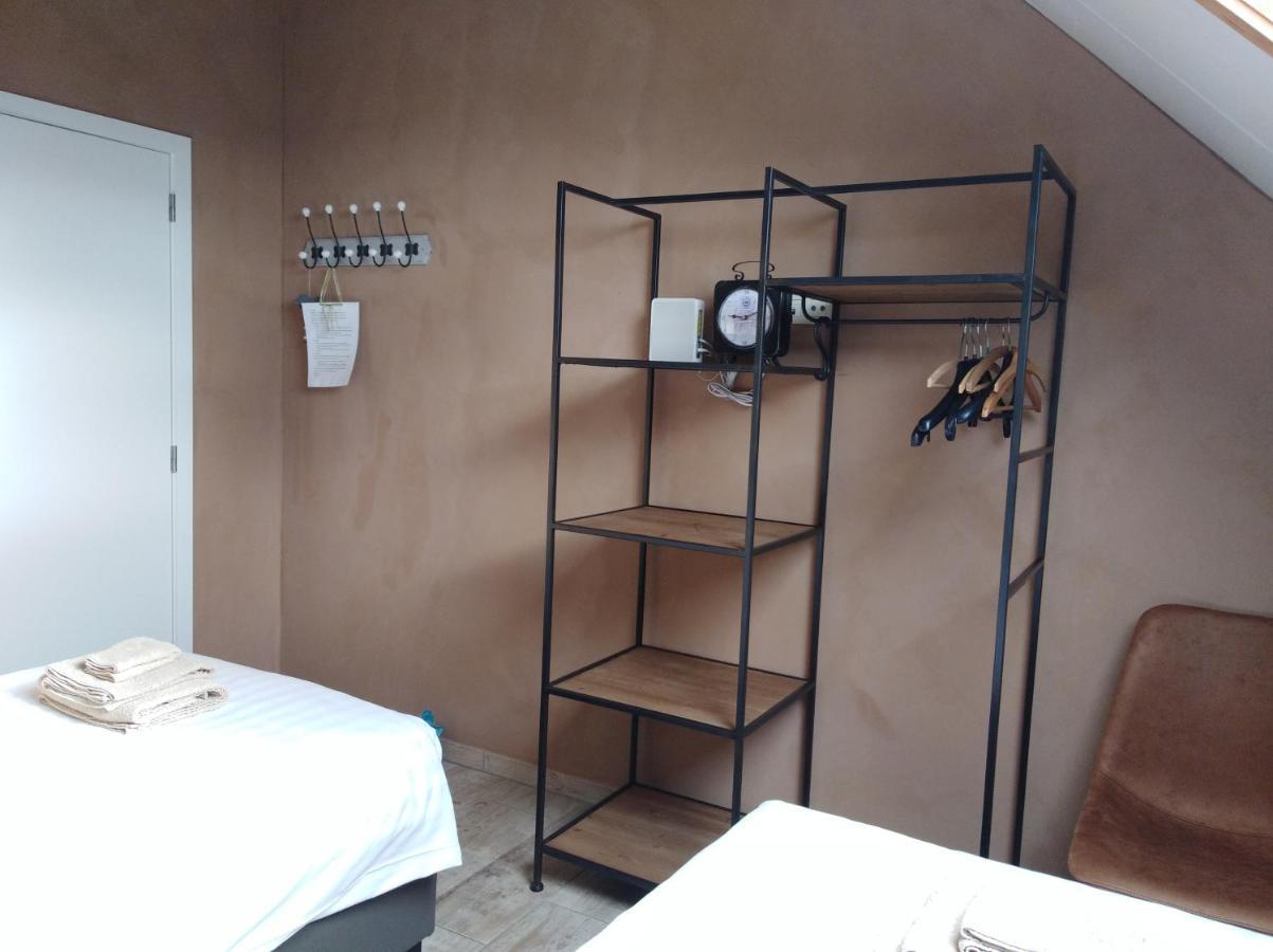 'T Hooghe Licht Bed & Breakfast 佐内贝克 外观 照片